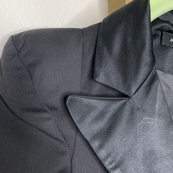 Alexander McQueen Power Shoulder‎ Blazer - Picture 3 of 7